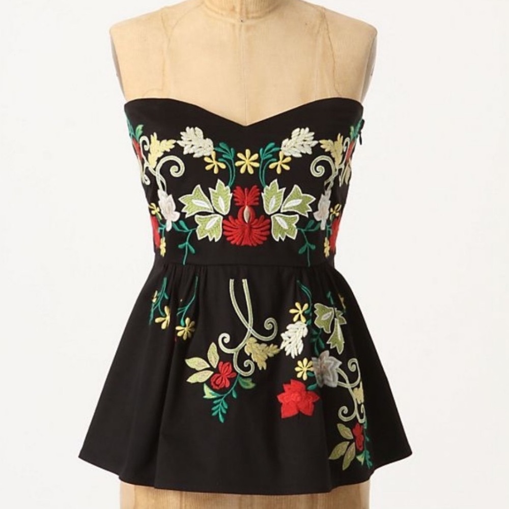 Two of Us Anthropologie Embroidered Floral Peplum Top Black Strapless Size 6
